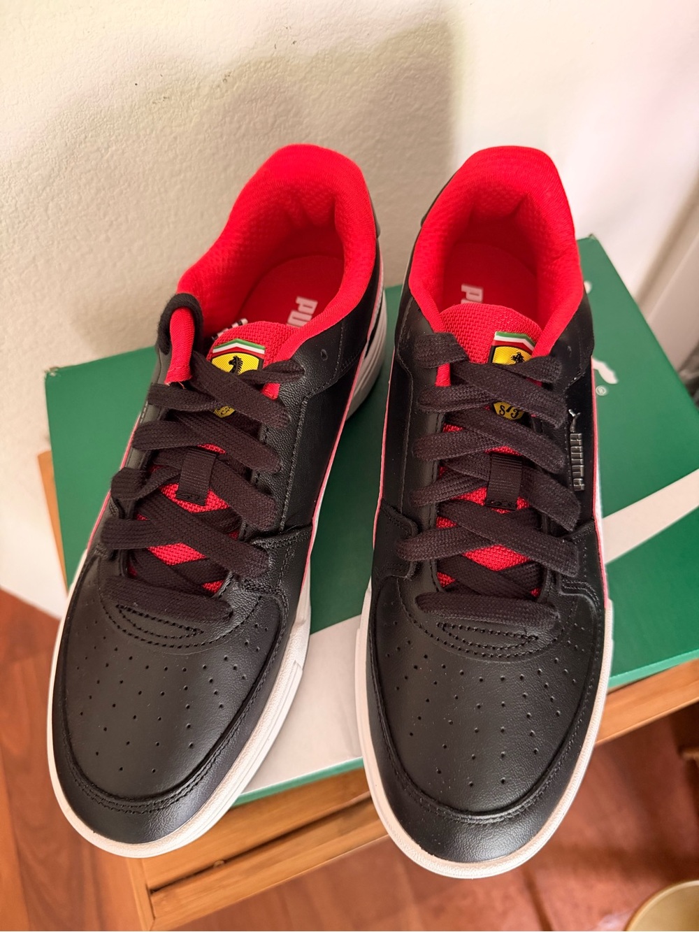 Puma Ferrari Men’s Sneakers